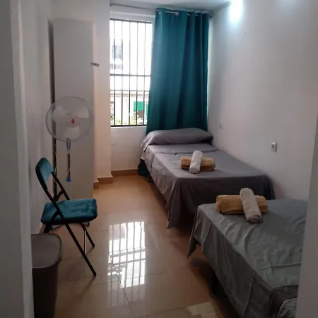 Casa de hóspedes Start *